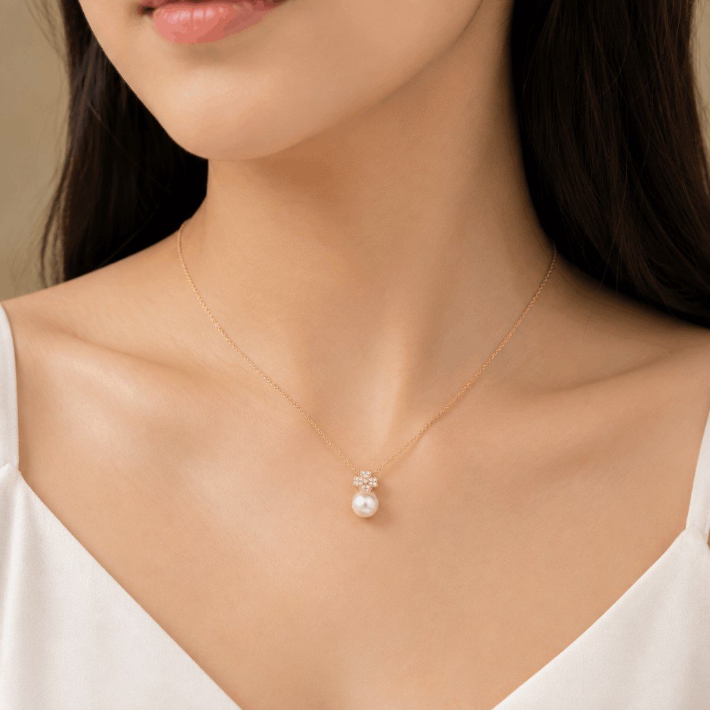 Clover Pearl Drop Gold Necklace